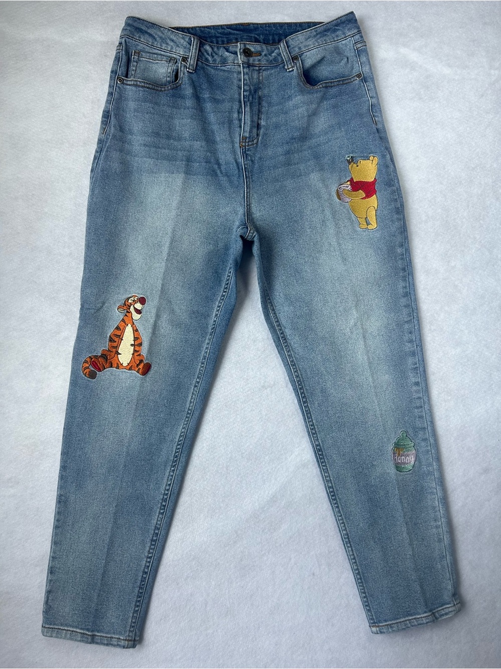Hot Topic Disney Winnie The Pooh Embroidered Mom Jeans Size 11 Tigger